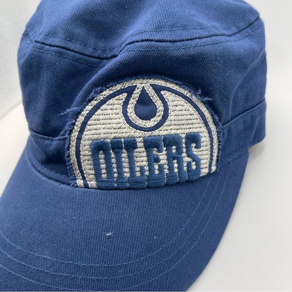 Edmonton Oilers Reebok 🧢 - Picture 2 of 8